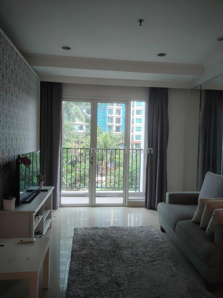 Sewa Apartemen Hamptons Park Terogong Pondok Indah Type 2BR Full Furnished