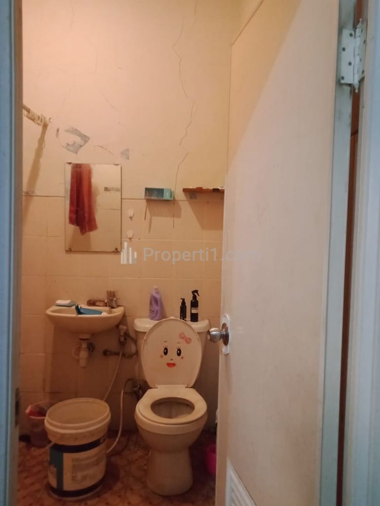 Dijual Rumah dekat Kampus UPN Limo Kedokteran Cinere