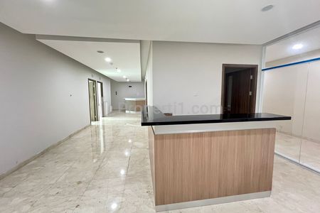 Disewakan Office Space di Lippo Kuningan Jakarta Selatan, Luas 332sqm Unfurnished Condition