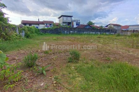 Dijual Tanah 1179 m2 di Jalan Ade Irma Suryani Pontianak Selatan, Lokasi Rumah Mewah, Dekat Pusat Kota, Lokasi Bebas Banjir