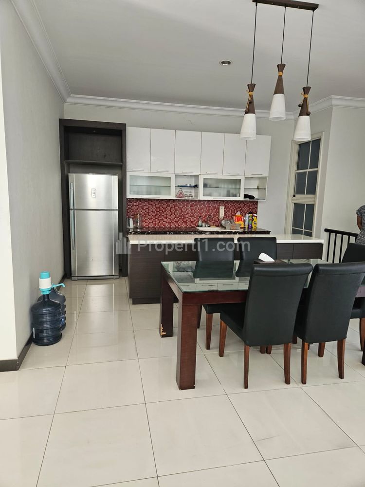 Dijual Rumah Raffles Garden Citraland Surabaya Barat FULL FURNISHED by Vinoti Living - Lokasi TerDEPAN
