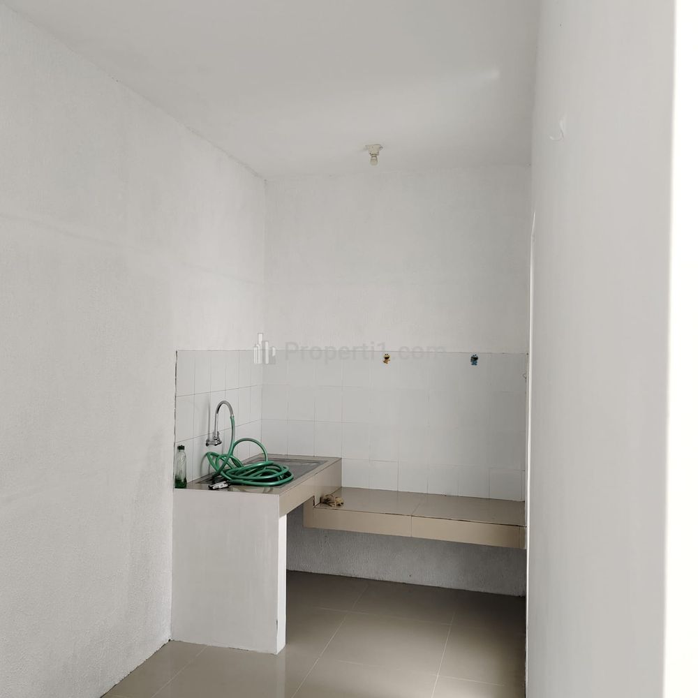 Dijual Rumah North West Park Citraland Surabaya Barat SPESIAL Full KERAMIK Teras Belakang Plus KANOPY - TerMURAH - Minimalis 2 Lantai