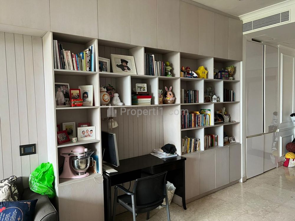 Apartment for Sale at Senayan Residence Location in South Jakarta - 3BR Modern Fully Furnished
