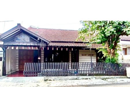 Dijual Rumah di Cikutra Bandung dekat Jalan Pahlawan