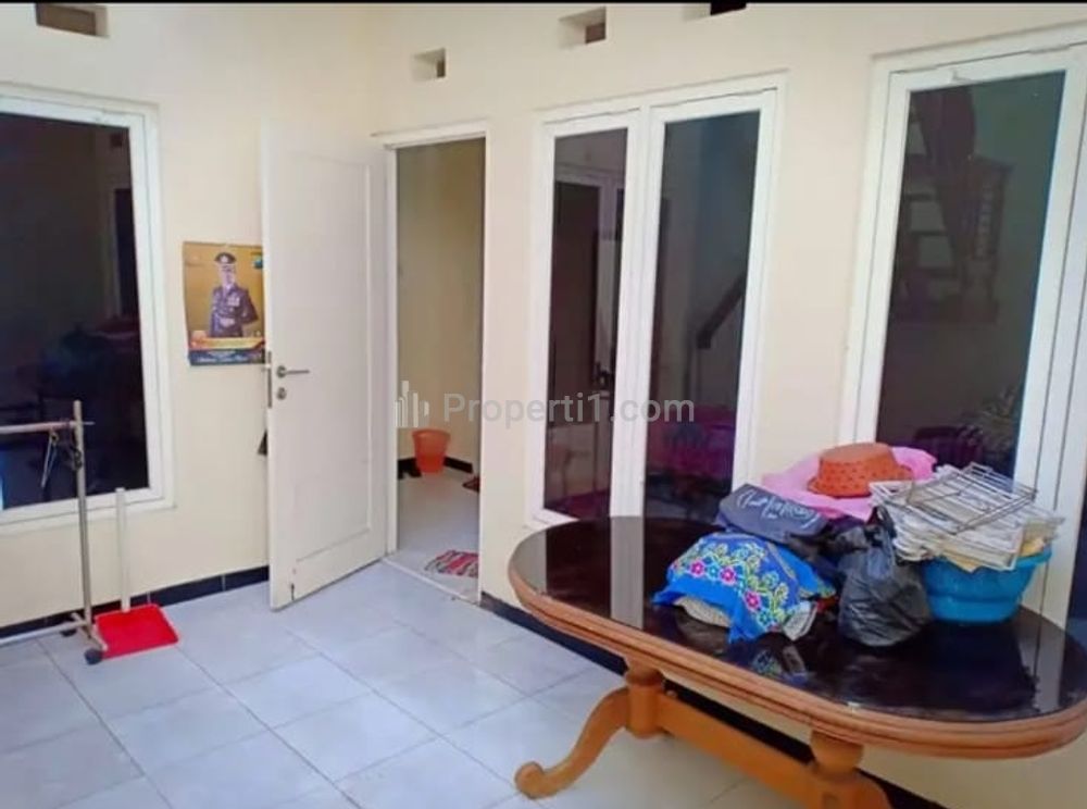 Dijual Rumah Siap Huni Hook 1,5 Lantai di Singosari, Malang, Jawa Timur