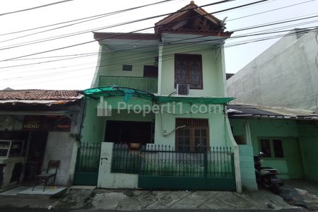 Dijual Rumah Lokasi Strategis di Kalibata Selatan, Pasar Minggu, Jakarta Selatan