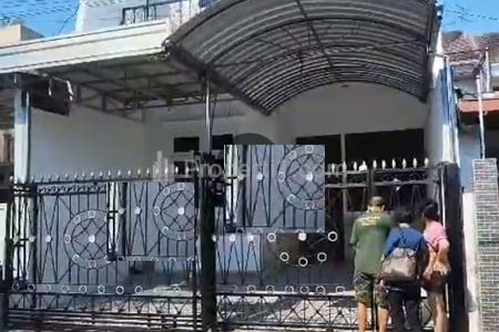 Jual Rumah Bagus Siap Huni di Simpang Darmo Permai Selatan, Sambikerep, Surabaya Barat