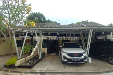 Dijual Rumah Lokasi Strategis di Jatimakmur, Pondok Gede, Kota Bekasi