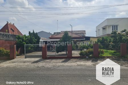 Dijual Rumah Bagus dan Kost Strategis Tanah Halaman Luas di Barat Malioboro Yogyakarta