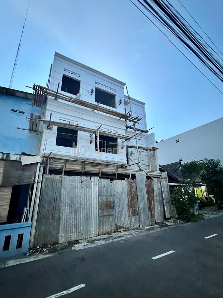 Dijual Kost Exclusive Baru 14 Kamar Pinggir Jalan Utama Condong Catur, Sleman, Yogyakarta - Dekat AMIKOM, UPN, FE UII