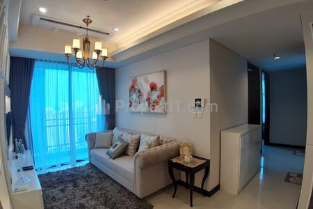 Sewa Apartemen Casa Grande Residence Phase 2 Tower Bella - 3+1 BR Fully Furnished, Selangkah ke Mall Kota Kasablanka