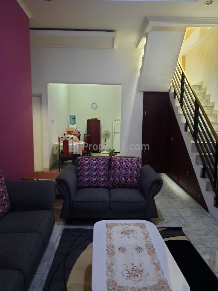 Dijual Rumah di Susukan, Ciracas, Jakarta Timur