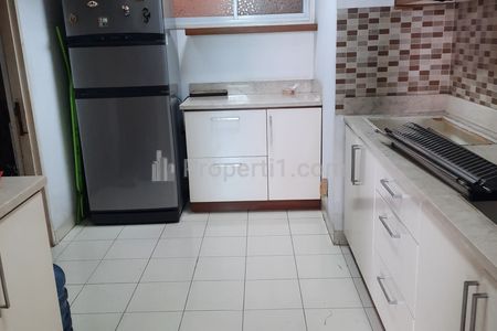 Greenview Pondok Indah / Nuansa Hijau Apartment for Rent - 2+1 BR Semi Furnished