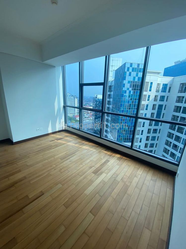 Jual Murah di Bawah Harga Pasar Apartemen Casa Grande Residence Phase 2 Type 3 Bedrooms Unfurnished Jakarta Selatan