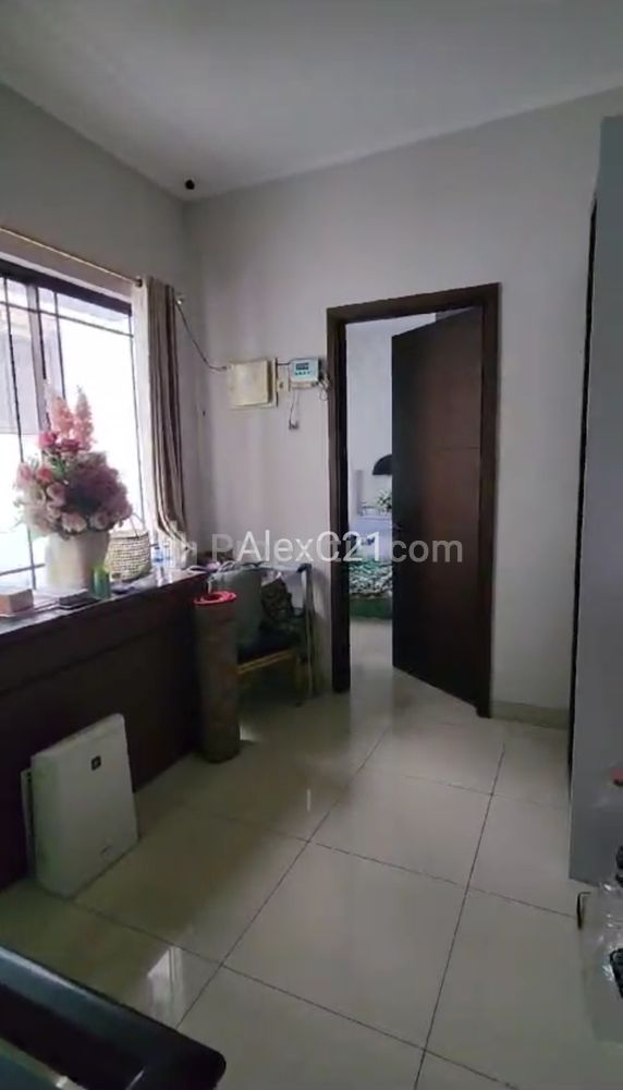 Dijual Rumah Hook Green Lake City Boulevard, Gondrong, Cipondoh, Kota Tangerang