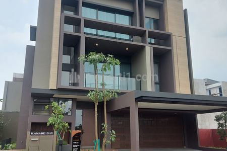 Dijual Rumah Mewah 3 Lantai di BSD City Tangerang