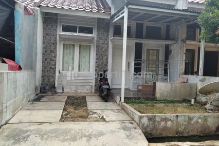 Dijual Cepat Rumah Modern di Tanah Baru, Depok