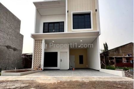 Dijual Rumah Siap Huni 2 Lantai SHM di Cipayung Jakarta Timur