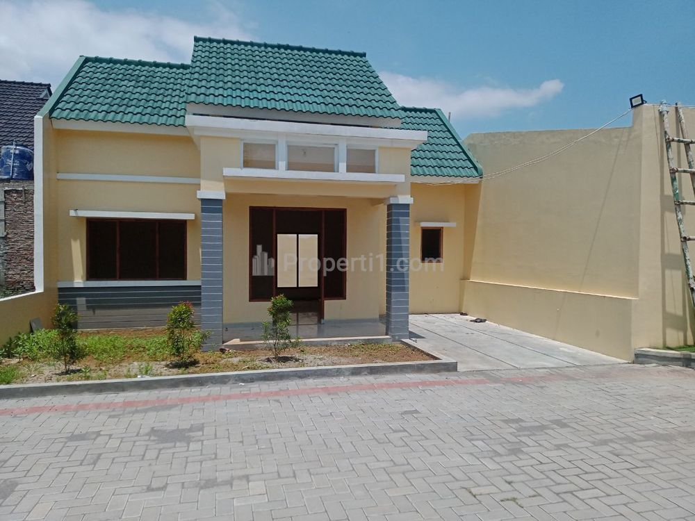 Jual Rumah Murah Siap Huni di Perumahan Laban Asri Mojolaban Sukoharjo Timur Pasar Kliwon Solo Surakarta