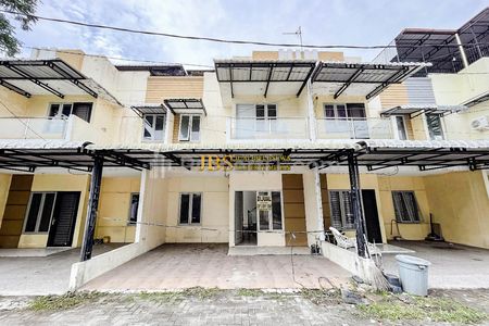 Jual Rumah 2 Tingkat Kondisi Siap Huni di Komplek Avonlea Jalan Sei Kapuas Medan