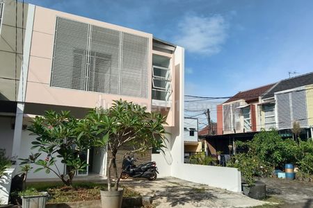 Dijual BU Rumah Dalam Cluster 2 Lantai di Jatikramat, Jatiasih, Bekasi