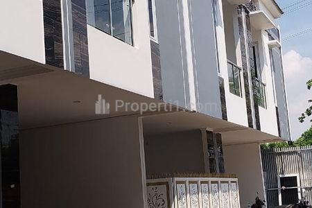 Jual Rumah Cantik 4 Kamar di Pisangan Baru Jakarta Timur