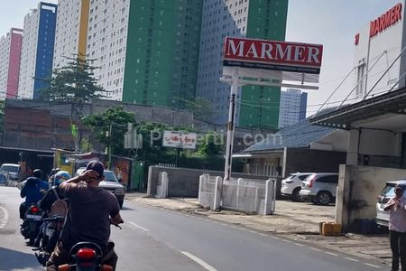 Dijual Rumah Cantik 3 Lantai dekat YARSI, Jakarta Pusat