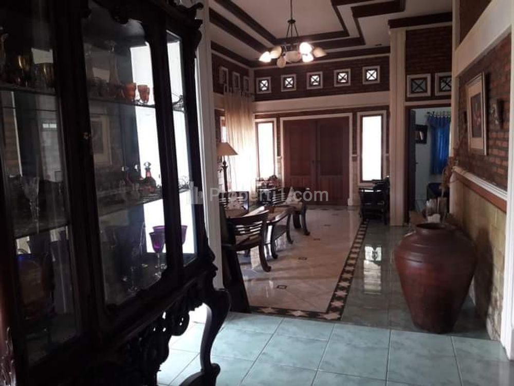 Jual Rumah Bogor Bubulak Cakep Luas Nyaman Rasa Villa