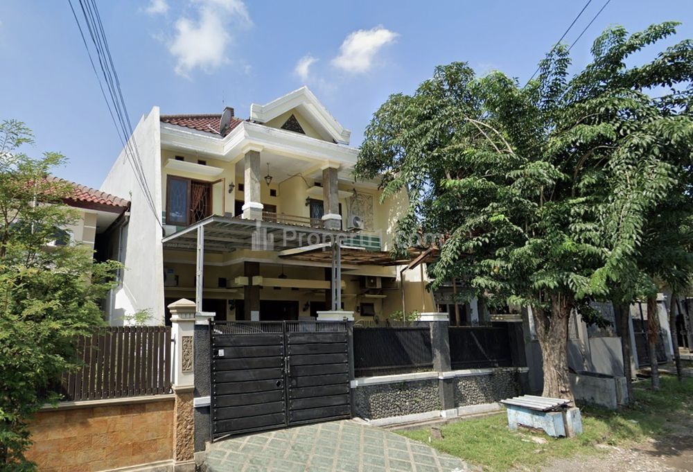 Sewa Rumah Mewah Kosong di Bendul Merisi Kota Surabaya