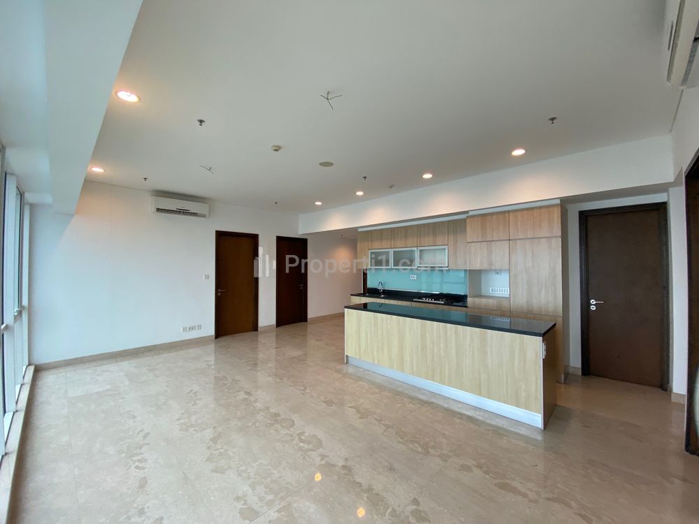 For Sale Apartment Setiabudi Sky Garden 3+1BR Unfurnished