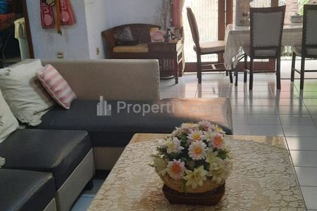 Jual Rumah Siap Huni Area Jalan Purwa, 600 Meter ke Jl. Raya Kahfi 2, Jakarta Selatan