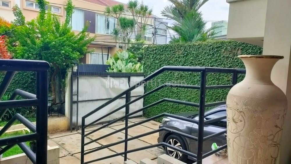 Jual Rumah Mewah 3 Lantai Daerah Cilandak Barat Jakarta Selatan