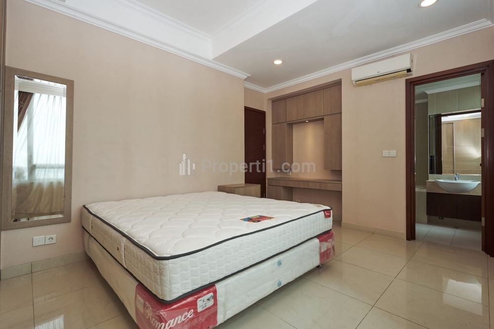 Dijual Apartemen Mewah Denpasar Residence Kuningan City 3BR MURAH