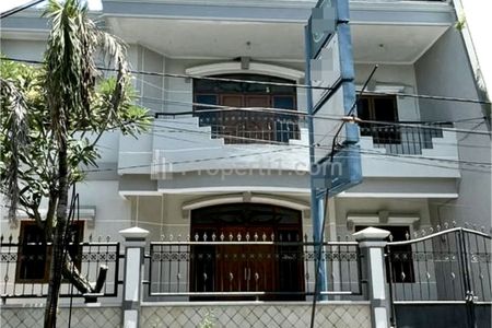 Jual Rumah Cocok untuk Usaha di Taman Pinang Indah Sidoarjo