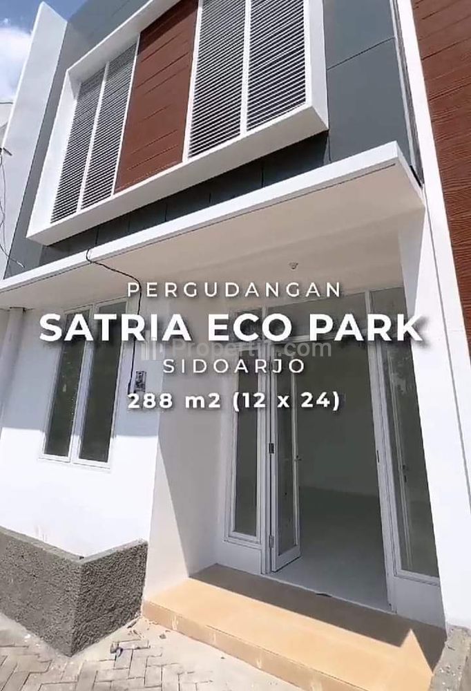 Dijual Gudang Strategis Selangkah ke Exit Tol Krian Sidoarjo