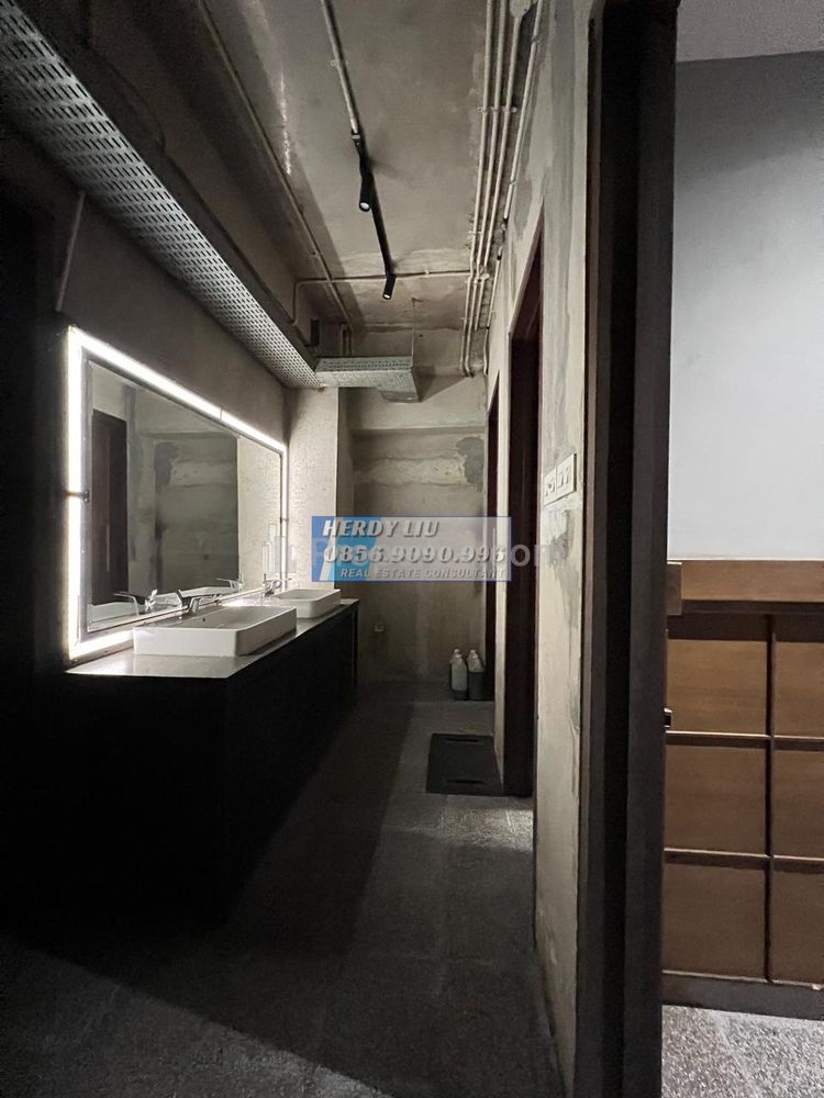 Dijual Gedung 5 Lantai Senopati Raya Jakarta Selatan