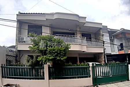 Jual Rumah Bagus Kawasan Perum BPPT Jakarta Barat