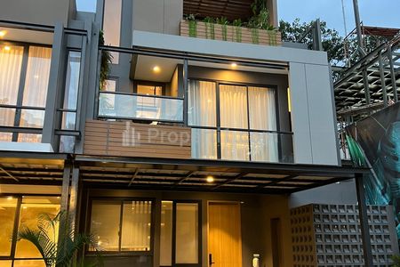 Dijual Rumah Modern di BSD City Tangerang