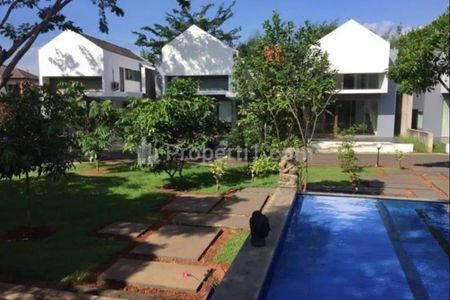 Jual Rumah Minimalis di Komplek Pieva Town House Jaksel