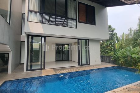 Dijual Rumah with Private Pool In Compound - At Kemang Area Jakarta Selatan