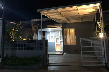 Dijual Rumah Semi Furnish di Jalan Pirus Galuh, Kelurahan Cisanteren Kulon, Kecamatan Arcamanik Bandung