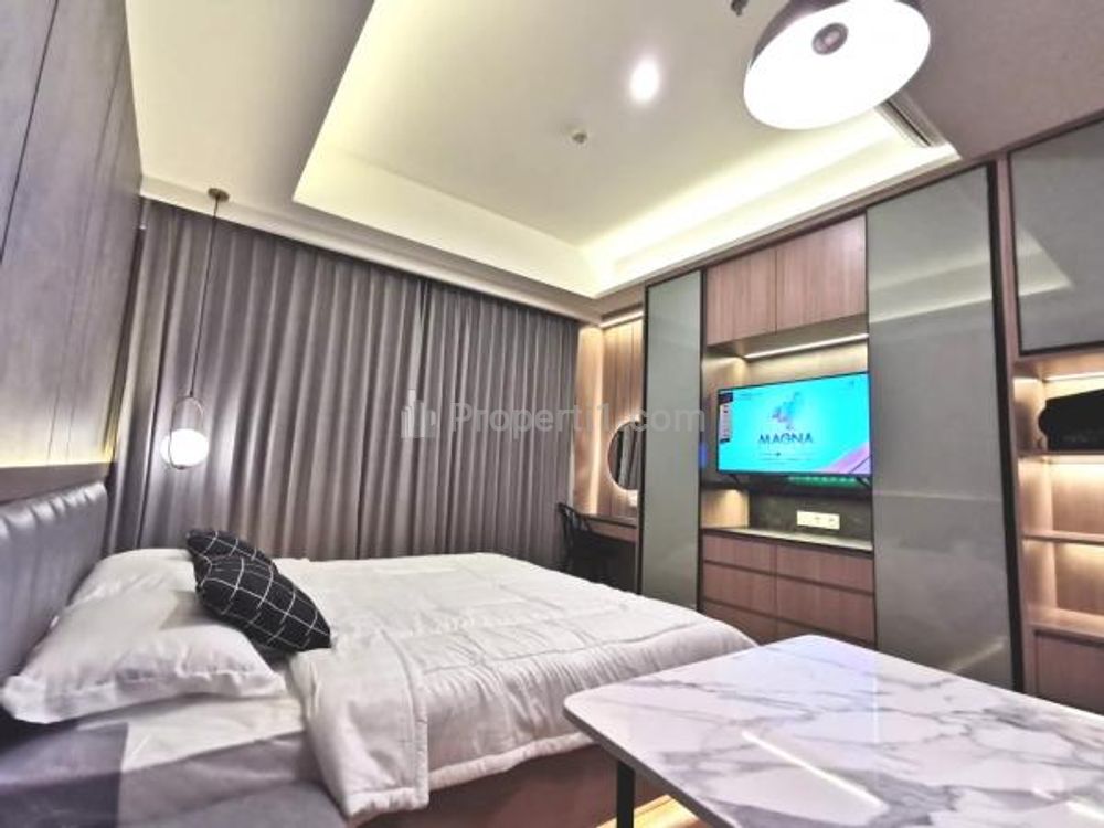 Sewa Apartemen Sudirman Hill Residences Tipe Studio Fully Furnished di Benhil Jakarta Pusat