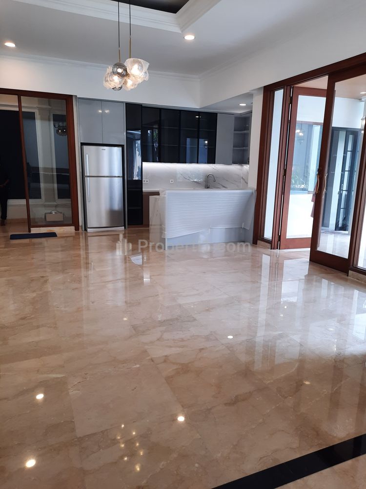 House For Rent at Pondok Indah Jakarta Selatan