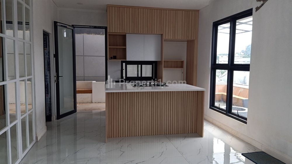 Dijual Rumah Baru 2 Lantai di Bella Casa Depok