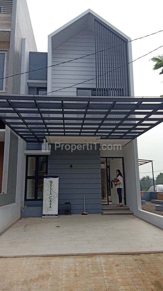 Dijual Rumah Baru 2 Lantai di Bella Casa Depok