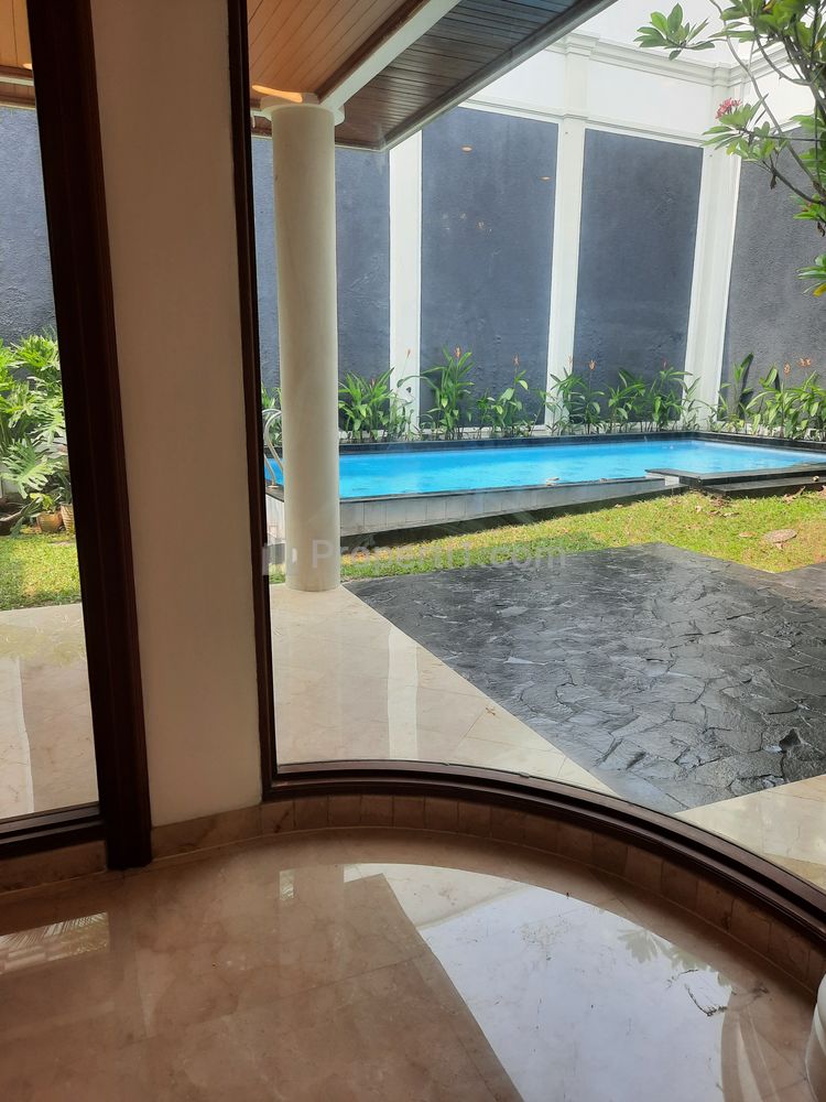 House For Rent at Pondok Indah Jakarta Selatan