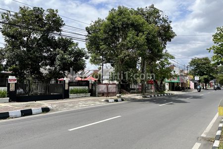 Dijual Tanah Strategis Bonus Bangunan Pinggir Jalan Raya Timoho Kodya, Gondokusuman, Yogyakarta