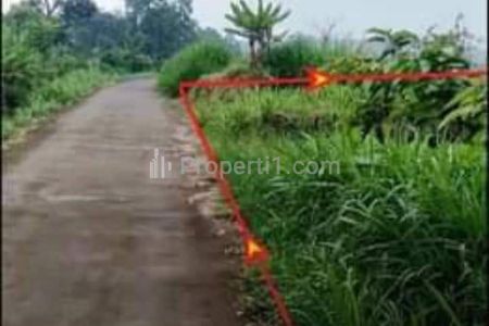 Dijual Murah Butuh Uang Lahan Kebun di Desa Wiyu Pacet Mojokerto