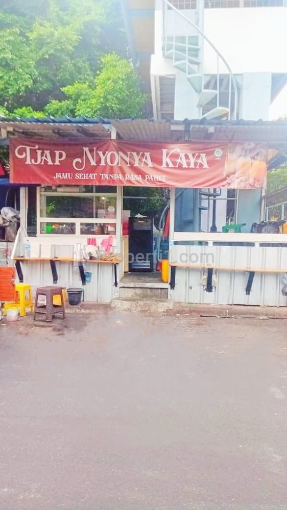 Oper Kontrak Outlet Jamu di Kebon Kacang Raya, Tanah Abang, Jakarta Pusat, di Samping Plaza Indonesia