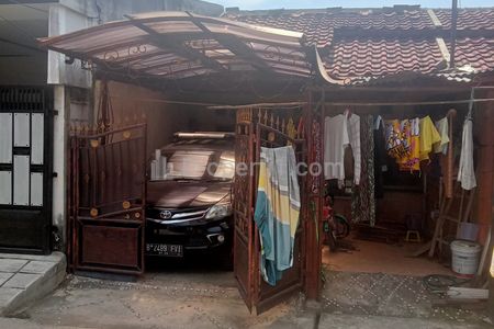 Jual Cepat Rumah Asri Menghadap Selatan di Villa Mutiara Gading, Tarumajaya, Bekasi